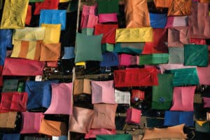 Marché près du quartier de Xochimilco, Mexico, Mexique (19°27’ N – 99°16’ O).© Yann Arthus-Bertrand