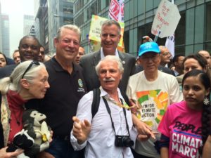 Jane Goodall, Al Gore, Bill de Blasio (maire de New York), Yann Arthus-Bertrand et Ban Ki-moon à la Marche pour le Climat de New York, 21 septembre 2014