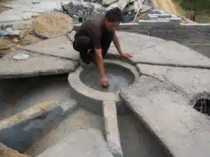 Construction du biodigesteur à Guizhou © Initiative Développement