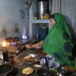 Le-programme-de-terrain-Action-Carbone-Solidaire-de-la-Fondation-GoodPlanet-en-Inde-energie-propre-dans-les-foyers-ruraux-en-Inde-carre-ACS-e1554367410331