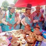 Vente de produits cuisinés avec les cuiseurs solaires, Bolivie